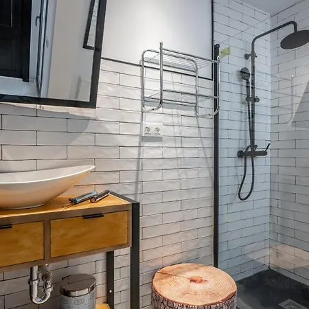 Dreams Of Old Town * מארבלה